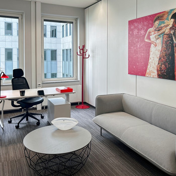Wunderschön eingerichtete Büroräume für 1 Person in Spaces Kaiserswerther Straße