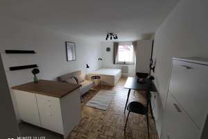 Sanierung in 2022: Möbliertes Apartment direkt am Nordbad ab 01.08.2026 – Schleißheimer Straße 126, 80797 Neuschwabing, München – Vorschaubild 6