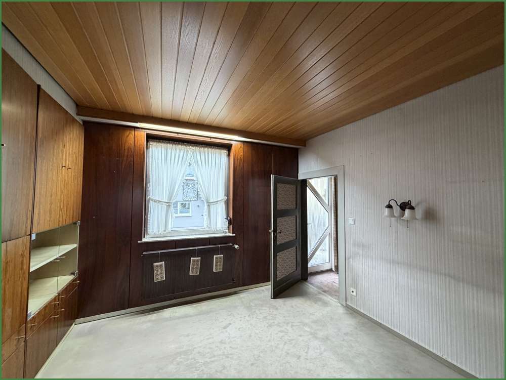 Immobilie in Burscheid - Sanierungsobjekt: Zwei Doppelhaushälften mit Garten und Doppelgarage in begehrter Lage von Burscheid - Bild 8