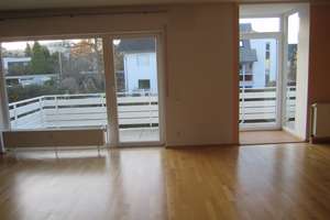 Bonn-Ippendorf ruhige Toplage, helle 3ZKDB,G-WC, großer Südwest Balkon mit schönem Ausblick – Michael-Leveilly-Str 6, 53127 Ippendorf, Bonn – Vorschaubild 3