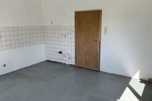 3-Seitenhof 266m² Wohnfläche |  über 500m² Nutzfläche | 1871m² Grundstück – 86701 Rohrenfels – Vorschaubild 4
