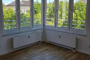 Lichtdurchflutete, modernisierte 2‑Zimmer‑Wohnung – Nymphenburger Straße 77, 80636 St. Vinzenz, München – Vorschaubild 2