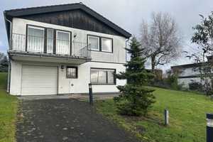 Schönes ruhig gelegens + freistehendes Einfamilienhaus mit gr. Garten - direkt vom Eigentümer – Baumen 00, 51491 Rheinisch-Bergischer Kreis – Vorschaubild 1