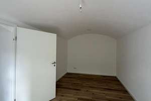 Frisch sanierte 2-Raumwohnung mit großer Terrasse und Möglichkeit auf EBK wartet auf Sie! – Pennricher Str. 42, 1157 Cotta (Stadtteil), Dresden – Vorschaubild 6