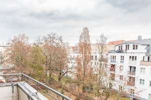 HOMESK - BEZUGSFREIE - 4-Zimmer-Wohnung mit Balkon in Niederschöneweide – Fennstraße 3, 12439 Niederschöneweide, Berlin – Vorschaubild 2