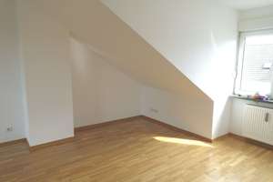 Bonn-Beuel / Rheinnähe, attraktive 2 Zimmerwohnung mit Dachbalkon -bezugsfrei – Die vollständige Adresse der Immobilie erhältst du vom Anbieter., 53225 Beuel-Mitte, Bonn – Vorschaubild 14