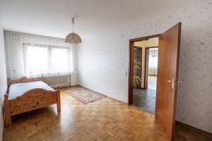 - Einfamilienhaus mit Ausbaupotenzial - – Die vollständige Adresse der Immobilie erhältst du vom Anbieter., 72766 Sondelfingen, Reutlingen – Vorschaubild 12