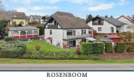 Bild von Traumhaft gelegenes Einfamilienhaus mit Weitblick über Felder und Wälder in Bogel