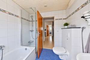 Wohnen mit Charme: Großzügige 3-Zimmer-Eigentumswohnung mit Loggia in Leverkusen – 51381 Bergisch Neukirchen, Leverkusen – Vorschaubild 6