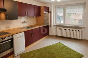 GROßZÜGIGES RAUMANGEBOT MIT BALKON UND KAMIN – Die vollständige Adresse der Immobilie erhältst du vom Anbieter., 98596 Trusetal – Vorschaubild 4