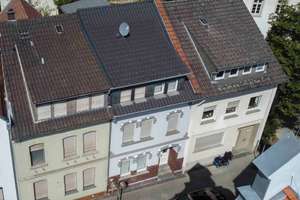Modernisiertes Reihenmittelhaus in Top Lage - Innenstadtlage von Bad Salzuflen – Die vollständige Adresse der Immobilie erhältst du vom Anbieter., 32105 Bad Salzuflen – Vorschaubild 1