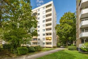 Kompakt, durchdacht und bezugsfrei: Zweizimmerwohnung mit Aufzug und Südloggia in München