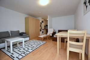 Helle, modern möblierte Wohnung mit Terrasse in Stuttgart Süd – Die vollständige Adresse der Immobilie erhältst du vom Anbieter., 70199 Karlshöhe, Stuttgart – Vorschaubild 2