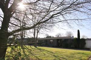 DIE NEUE LUST AUF BARRIEREFREIHEIT - UND DIE STADT GANZ NAH! ATTRAKTIVER FREISTEHENDER  BUNGALOW! – Franz-Kafka-Weg 19, 41068 Venn, Mönchengladbach – Vorschaubild 2