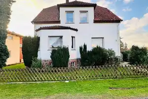 Großes 1-2 Familienhaus mit Garagen und schönem Garten in Porta Westfalica zu verkaufen! – Minden-Lübbecke (Kreis) – Vorschaubild 2