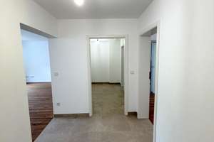 Erstbezug nach Kernsanierung | Wohnküche | Ankleide | Tageslichtbad | Aufzug – Bonifaziusplatz 7, 55131 Neustadt, Mainz – Vorschaubild 13