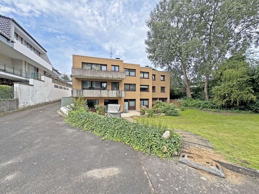 Immobilie in Lübeck - Lübeck St. Jürgen - 3 Zimmer Wohnung mit Balkon und Keller unmittelbar an der Wakenitz (Erbpacht) - Bild 0