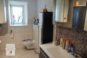 Bezahlbares Eigenheim – DHH mit Balkon, kleinem Hof, Charme & Potenzial – Die vollständige Adresse der Immobilie erhältst du vom Anbieter., 86751 Mönchsdeggingen – Vorschaubild 12