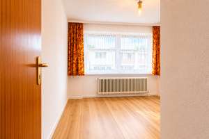 Atrium statt Alltag – Wohnen mit besonderem Gefühl in Oberneuland – Die vollständige Adresse der Immobilie erhältst du vom Anbieter., 28355 Oberneuland, Bremen – Vorschaubild 11
