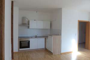 Bernsdorf * 2 Zimmer * Dachgeschoss * Einbauküche *  frei nach Vereinbarung – Vettersstraße 14, 9126 Bernsdorf, Chemnitz – Vorschaubild 1