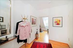 Dachgeschosswohnung mit Balkon und TG-Stellplatz – Gepflegte Kapitalanlage in München-Forstenried – Karl-Valentin-Str. 44, 81476 Forstenried, München – Vorschaubild 7