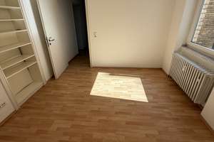 Helle 3 Zimmer Wohnung im Agnesviertel – Riehler Str 85, 50668 Neustadt/Nord, Köln – Vorschaubild 12