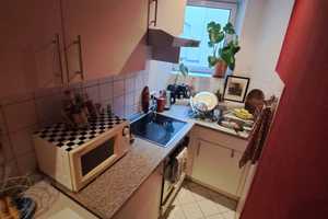 Kleine 1 Zimmerwohnung im Herzen Münchens zur untermiete – Adelgundenstr 2, 80538 München – Vorschaubild 4