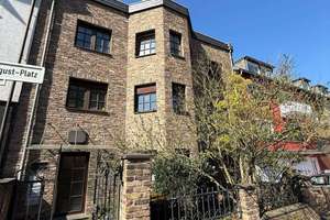Bieterverfahren! Poppelsdorf - Attraktive 3 Zimmer DG-Wohnung mit Dachterrasse und TG Stellplatz