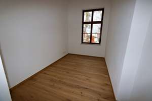 ERSTBEZUG - neu sanierte 3-Zimmer-Wohnung mit  großer Terrasse im Hochparterre -Behindertengerecht – Rottwerndorfer Straße 44e, 1796 Pirna – Vorschaubild 4