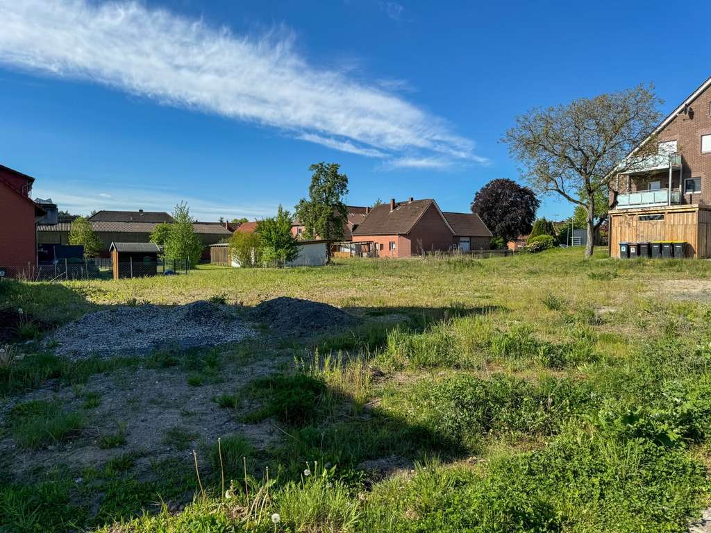 Grundstück mit Potenzial - Bebauung nach B-Plan in Mardorf