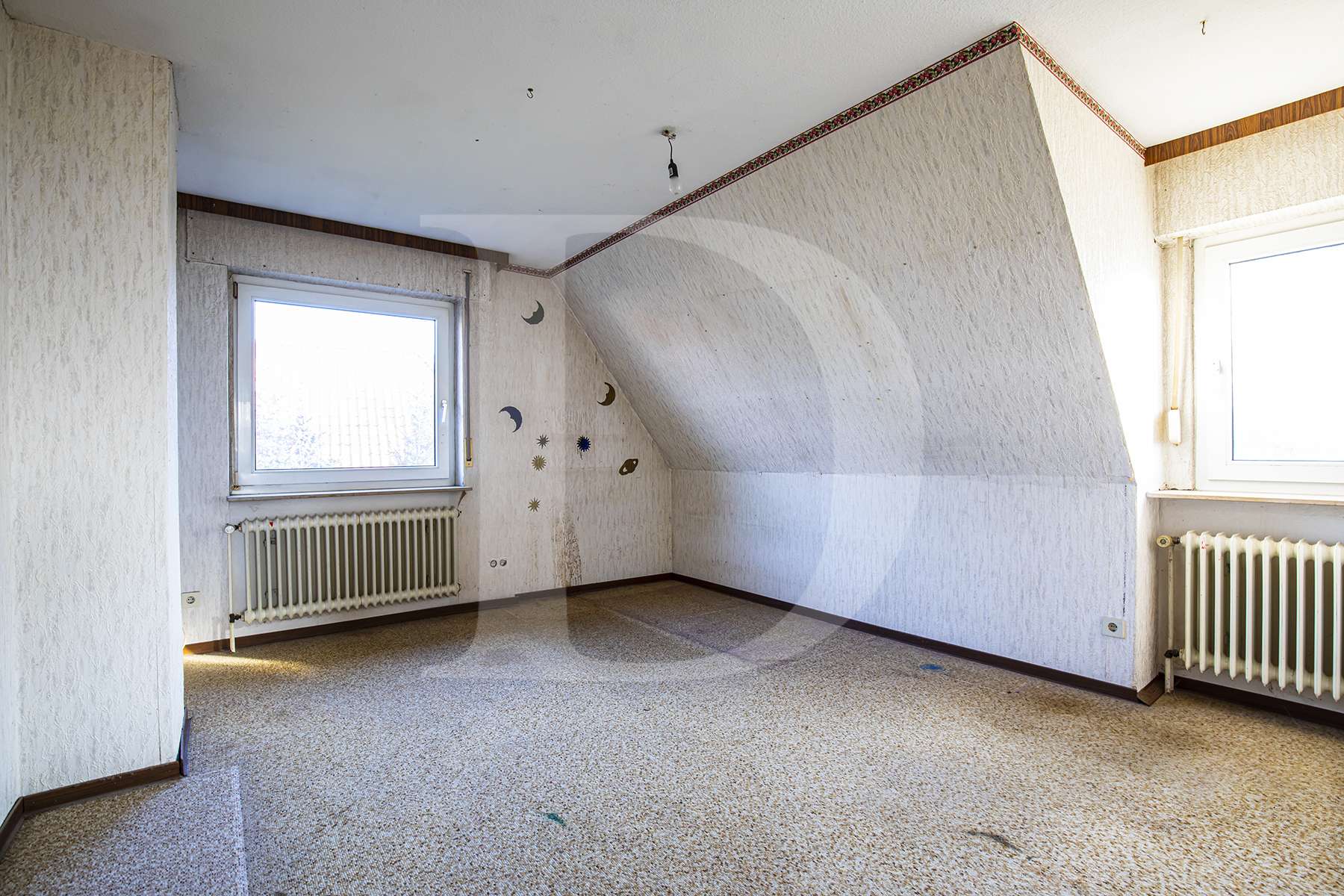 Immobilie in Zetel - Einfamilienhaus in ruhiger und zentraler Lage von Zetel - Bild 3