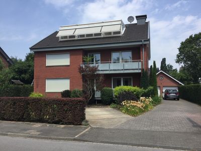 Exclusive 2-Zimmer-DG-Wohnung mit Klima-Split-Anlage zum Kühlen und Heizen,in Borken