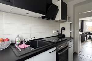 Charmante 3-Zimmer-Wohnung mit Balkon, Stellplatz und Tageslichtbadezimmer – Zschopauer Straße 56b, 9111 Zentrum, Chemnitz – Vorschaubild 9