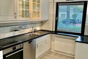 Großzügiges 160 m² Reihenmittelhaus mit Terrasse, Garten und Garage, Nähe MHH – Dorfmarkhof 20, 30625 Hannover – Vorschaubild 11
