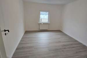 Erstbezug nach Komplettsanierung - gehobene 3 Zimmer Wohnung im Zentrum von Saarbrücken – Ursulinenstraße 40, 66111 St. Johann, Saarbrücken – Vorschaubild 2