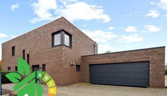 Bild von Exklusives Einfamilienhaus in gehobener Ausstattung mit Wärmepumpe und PV-Anlage in Barßelermoor
