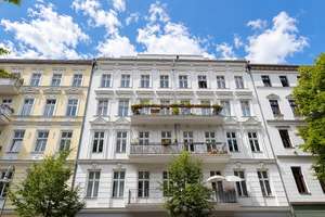 Nahe Helmholtzplatz: Bezugsfreie 3/4-Zimmer-Wohnung mit Renovierungspotenzial – Die vollständige Adresse der Immobilie erhältst du vom Anbieter., 10437 Prenzlauer Berg, Berlin – Vorschaubild 12