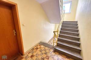 ***zwei Etagen, ein Zuhause – großzügige Maisonette in begehrter Wuppertaler Lage – Die vollständige Adresse der Immobilie erhältst du vom Anbieter., 42105 Elberfeld, Wuppertal – Vorschaubild 5