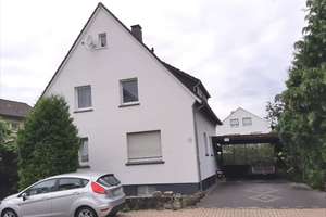 Hochwertig saniertes Zweifamilienhaus in guter Lage – Die vollständige Adresse der Immobilie erhältst du vom Anbieter., 32791 Lage – Vorschaubild 1