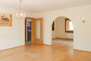 Großes Grundstück & ruhige Lage – Familienhaus mit Potenzial – Storchenneststr. 15, 1259 Kleinzschachwitz, Dresden – Vorschaubild 9