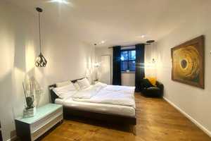 Möblierte Wohnung mit 2 Bädern & flexiblem Zugang in Augsburg! TG-Stellplätze optional! – Augsburg – Vorschaubild 7