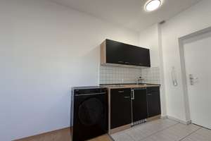 Helles Apartment mit Balkon für Student- U-Bahn Wettersteinplatz, schnelle Anbindung zur TUM – Die vollständige Adresse der Immobilie erhältst du vom Anbieter., 81547 Giesing, München – Vorschaubild 4