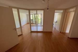 Wohnen in der Sackgasse: Ruhige 4-Zimmer Wohnung nahe Luitpold- und Olympiapark – Die vollständige Adresse der Immobilie erhältst du vom Anbieter., 80809 Am Riesenfeld, München – Vorschaubild 2