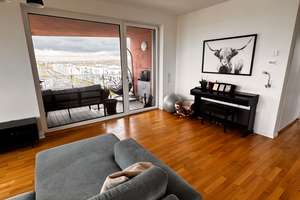 Exklusive Penthousewohnung (4 Zimmer) mit Panorama Ausblick in Franklin (TG-Stellplatz verfügbar)