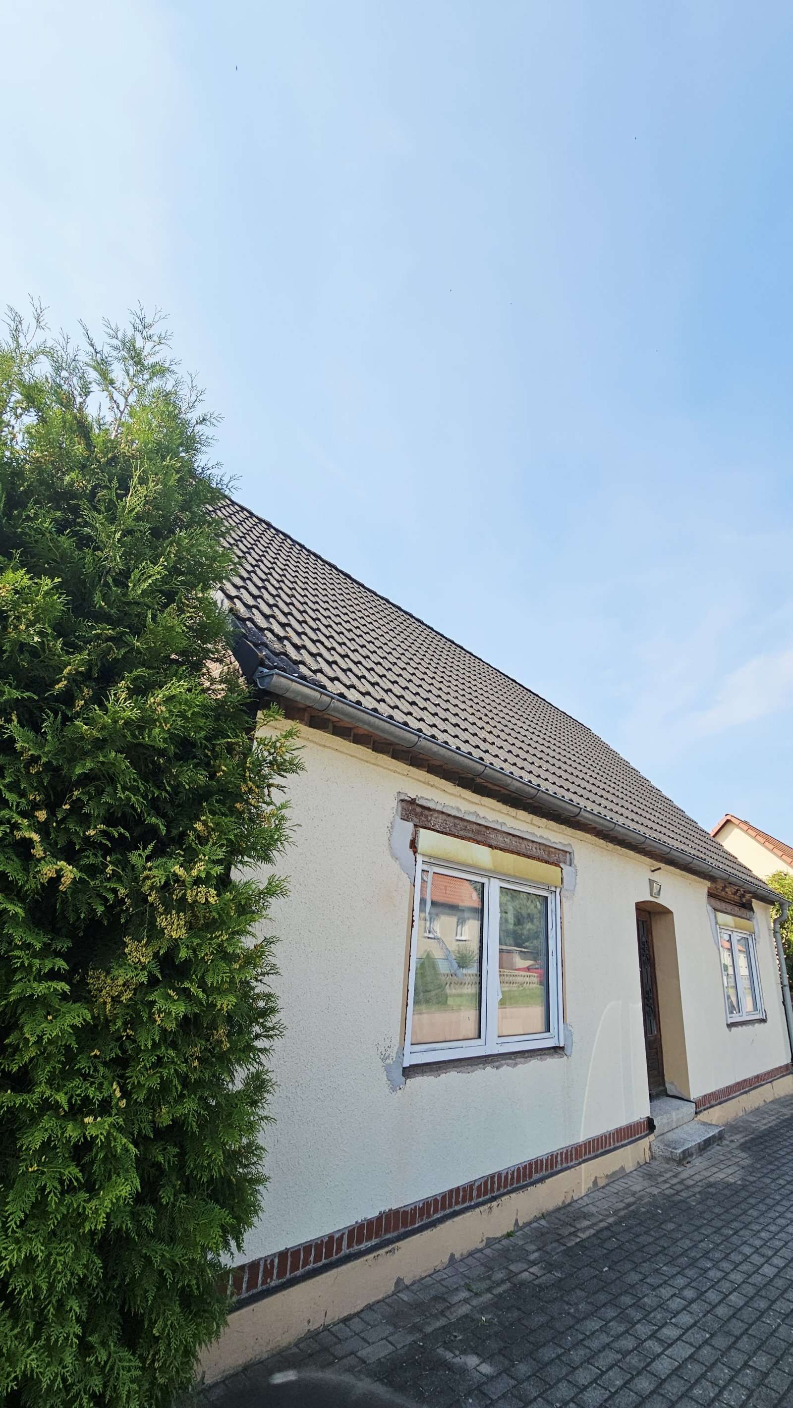 teilsaniertes Einfamilienhaus in Vockerode, Wittenberg Kreis – Bild 2