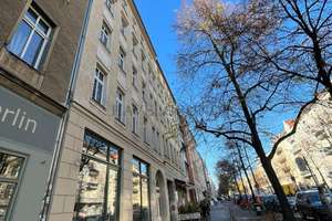Kapitalanlage in beliebter Lage! Vermietete 2 - Zimmer in Brunnenviertel in Berlin Mitte
