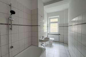 Große 3 Zimmer Wohnung mit Balkon in Ruhige Gegend – Bernsdorfer Str. 185, 9126 Bernsdorf, Chemnitz – Vorschaubild 7