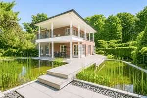 Ihr privates Paradies – Exklusive Designvilla mit Naturpool und Resort-Charakter – Die vollständige Adresse der Immobilie erhältst du vom Anbieter., 22397 Wohldorf-Ohlstedt, Hamburg – Vorschaubild 2