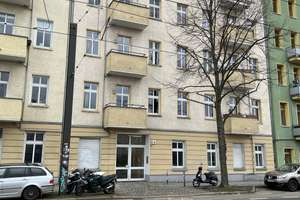 Charmante 2-Zimmerwohnung mit Balkon in Top Lage von Berlin Friedrichshain – Die vollständige Adresse der Immobilie erhältst du vom Anbieter., 10247 Friedrichshain, Berlin – Vorschaubild 2