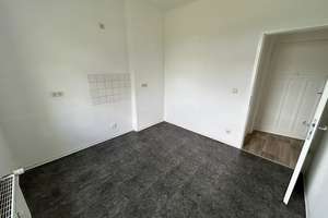 Helle 2-Zimmer-Wohnung im Erdgeschoss mit Balkon! – Otto-Richter-Straße 13a, 39116 Sudenburg, Magdeburg – Vorschaubild 6